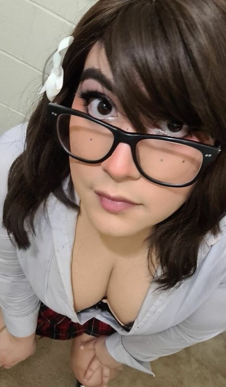 KittyFrills pornstar nude gallery