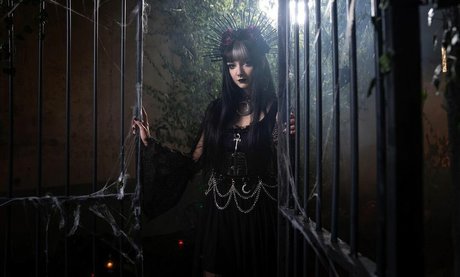 CreepyCassy exclusive star picture