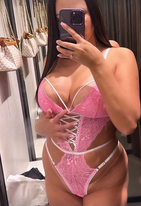 Vanessa Sanntt star best galleries