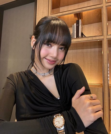 Lisa Blackpink adult actress archive