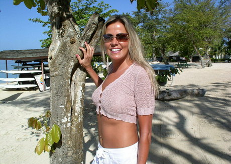 fat ass asian onlyfans porno img