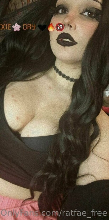 ratfae free star erotic picture