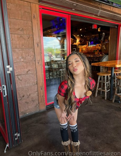 fitgirlyumi top model image