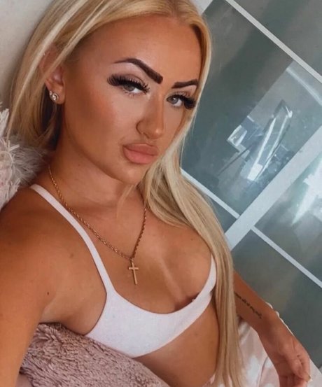 Lily Mcalpine erotic actress photos