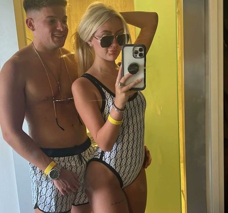 beach milf onlyfans beautiful xxx images