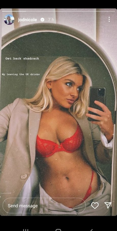 Jodnicole model nude pictures