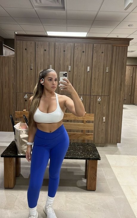 Annie Nieto model high quality img