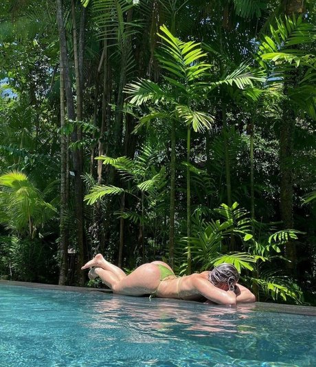 Nikita Simpson pornographic star archive