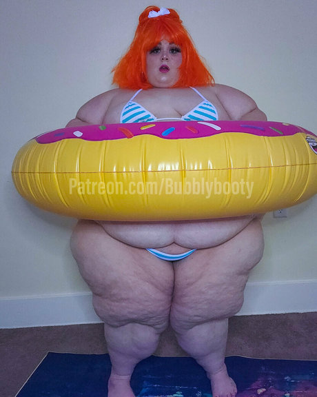 bubblybooty nudes pornstar pics