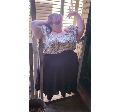 bubblybooty model pornographic photos