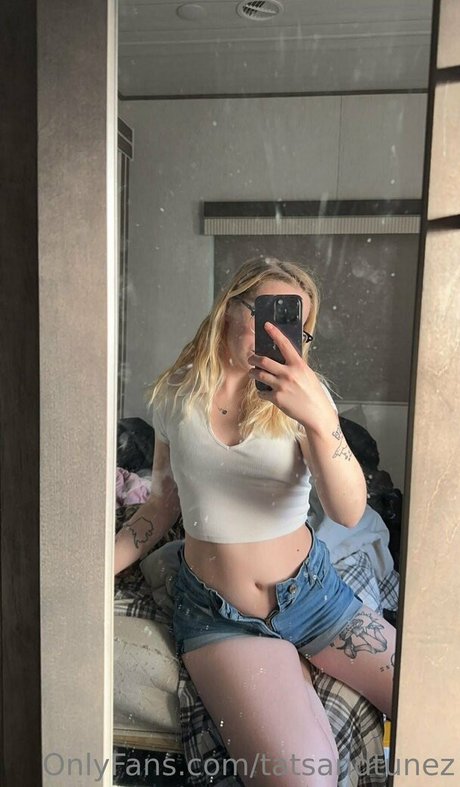 tatsandtunez adult star photos