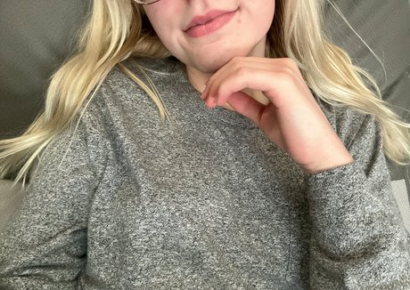 tatsandtunez star beautiful images