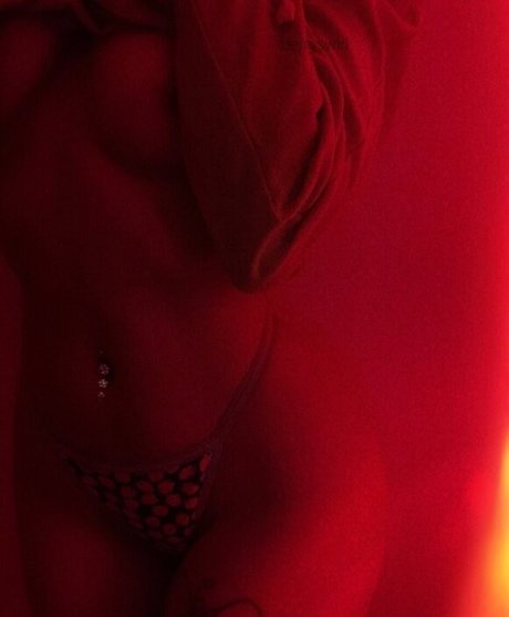 Berryswirl sexy model pics