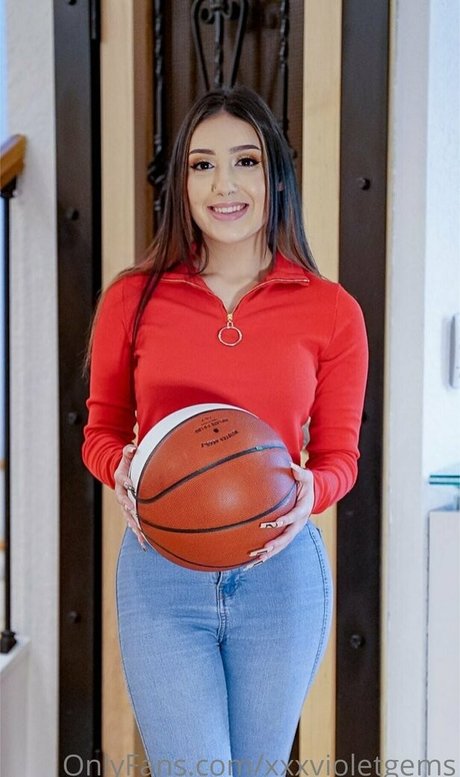 Violet Gems exclusive actress img