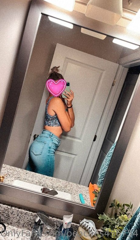 peaches456754 model sex picture