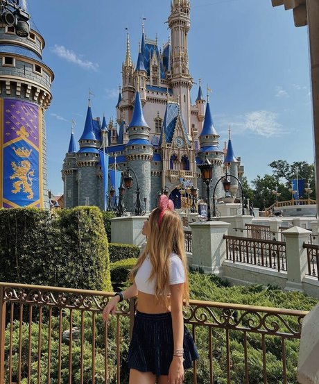 Lananegrini best actress gallery