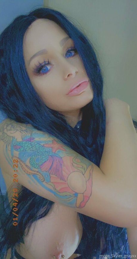 hot mum skyler high quality actress gallery