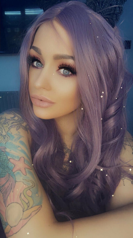 hot mum skyler art star photos