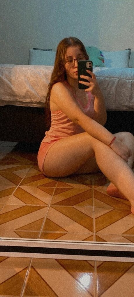 Julihcsgo model nude picture