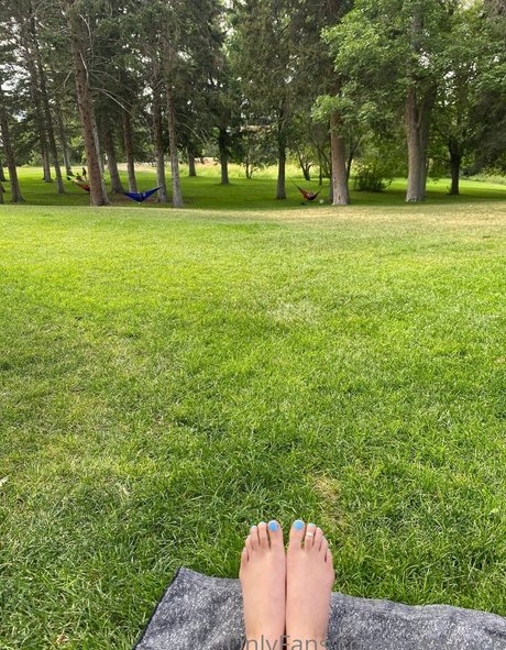 sassyrach pornographic actress pic