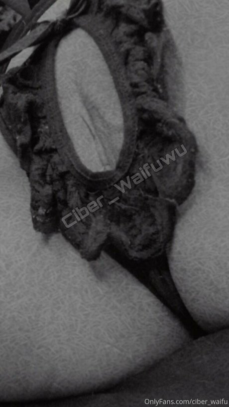 Ciberwaifuwu pretty actress images