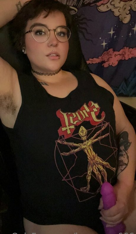 bugpussy666 pretty pornstar photo