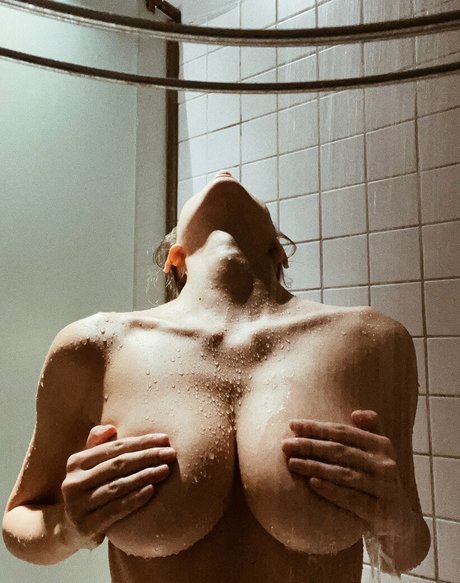 voronina model star hot pictures