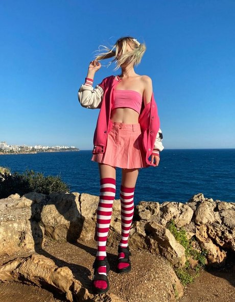 Vikneska adult actress photos