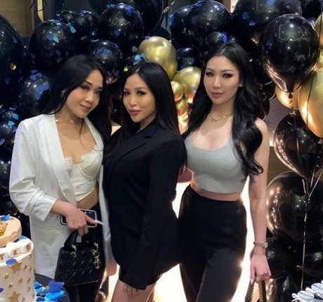 Natttdd beautiful pornstar pics