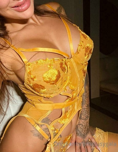 college teen onlyfans nude photos