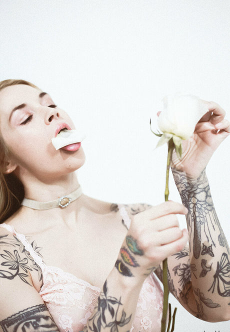 Sarahvandella hd pornstar archive