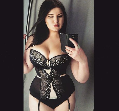 Anna Bernadi best model images