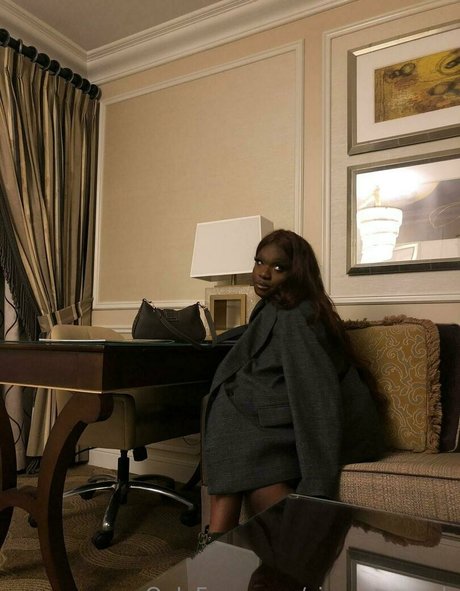 sissy serayah star beautiful photo