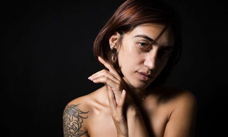 Ariel Tsarfati star porn photo