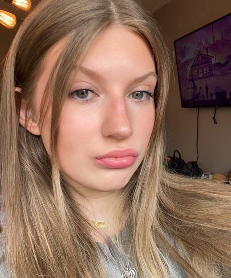 iluvdaddyschae pornstar naked images