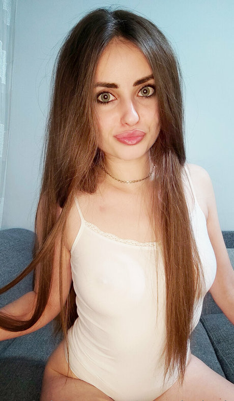 miracle leah porn model pictures