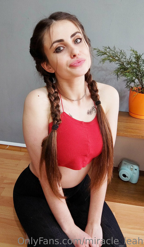 miracle leah art star picture