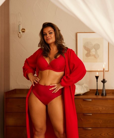 Miljuschka sexy star pic