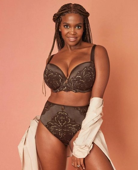 Oti Mabuse xxx model img