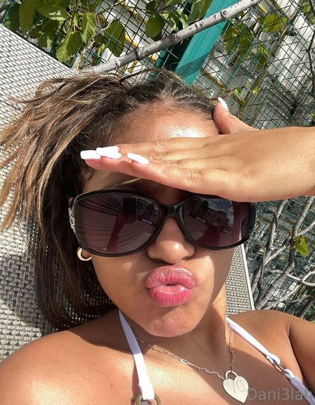 dani3lah model beautiful gallery