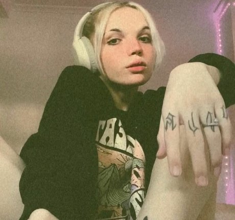 angele mhr nudes model archive