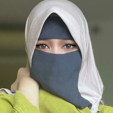 HabibtiSalma pornstar free photos