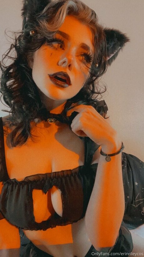 erinrileycos star free image