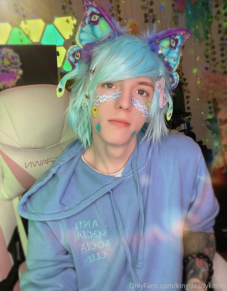 kingdaddykitten model free pics