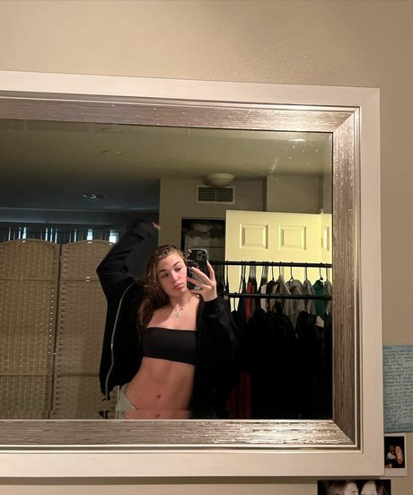 andrea posnerrr model nude img