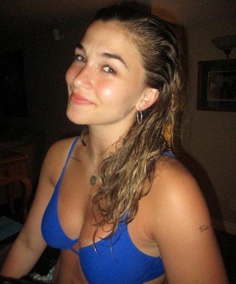 andrea posnerrr model erotic pics