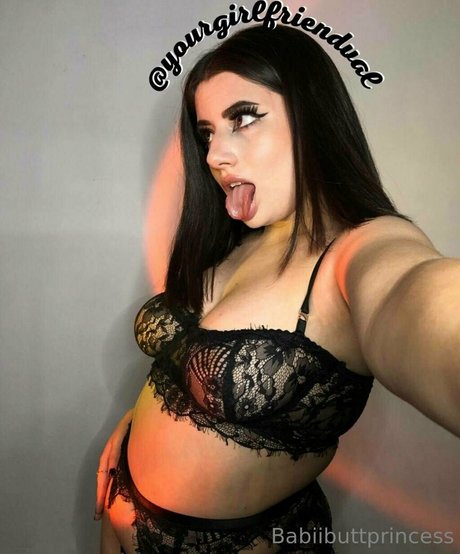 babiibuttfree pornstar erotic photo