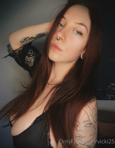 vicki25 pornstar nice pics