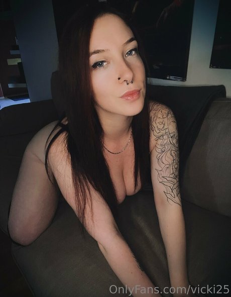 vicki25 top star images