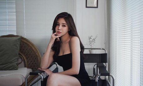 Bunniejin hot model archive